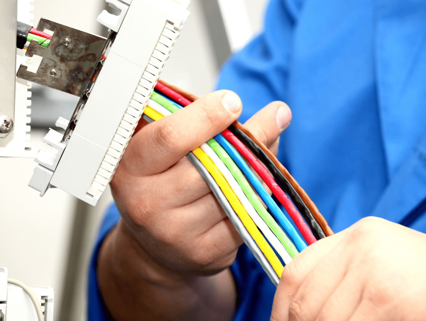 Монтаж комунікацій