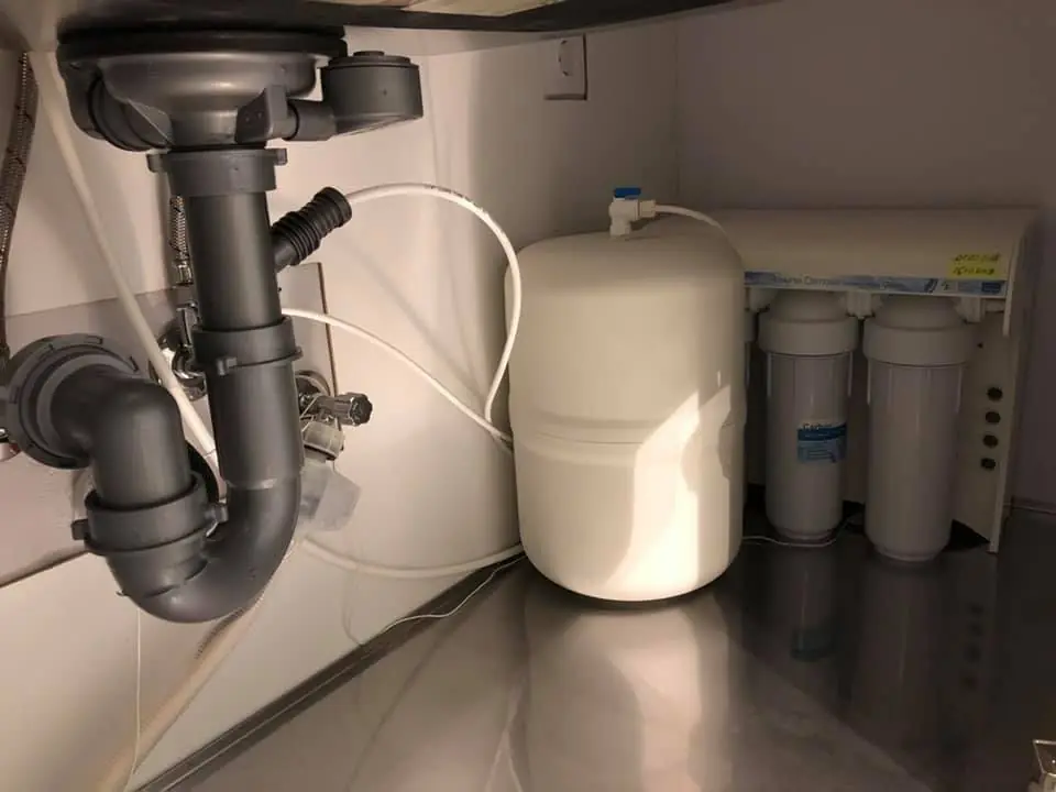  Установка, монтаж зворотного осмосу в Києві